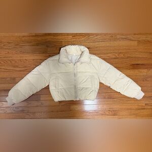 Cream Puffer Jacket, size Small